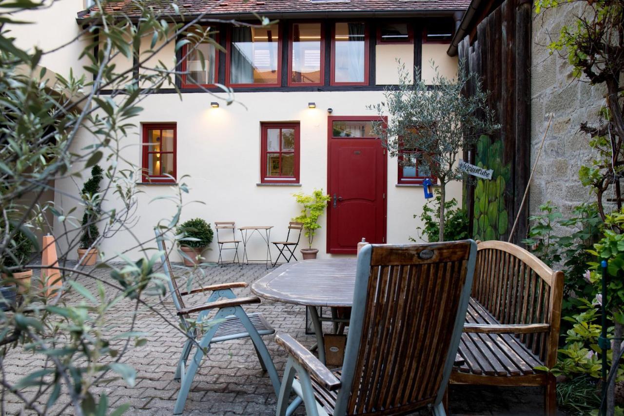 Wenkheimer Hof Ferienwohnung Iphofen Esterno foto